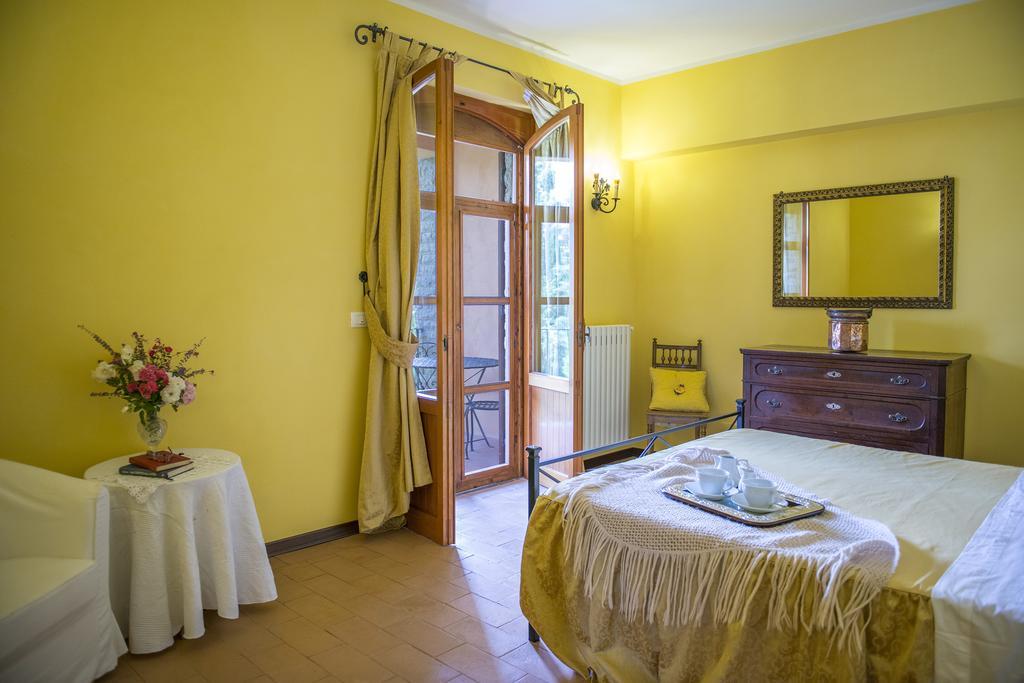 Tenuta Macetona Celle sul Rigo Δωμάτιο φωτογραφία